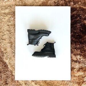 Bottega Veneta Black Leather Boots